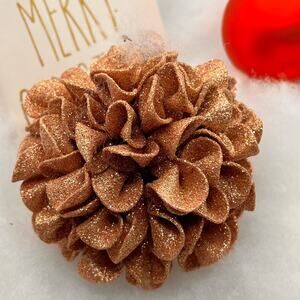 Pier1 Imports New with tags Dusty Rose Glitter Rose Ball Ornaments